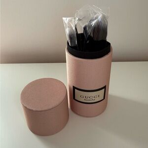 Gucci beauty mini makeup brush set - NEW